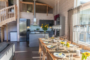 Finlande Oravi Saimaa Lac Foret Grande Tallusniemi Villas Interieur décoration salon canapé cuisine table design luxe charme Nature Voyage O-Nord