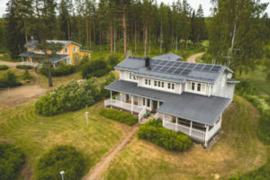 Finlande Oravi Saimaa Lac Foret Lakeside Villas Exterieur Foret Ete design luxe charme Nature Voyage O-Nord