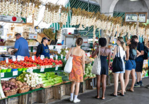 Canada Quebec Cote Nord Autotour Voiture Séjour Marché Fruits Légumes Excursion Voyage O-Nord
