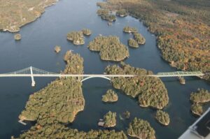Canada Québec Trio Magique Saint-Laurent Niagara Mille-Îles Pont Bridge Nature Voyage O-Nord