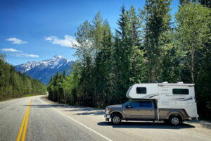 Canada Ouest Autotour Alberta Colombie Britannique Revelstoke Route Montagnes Foret Paysage Nature Voyage O-Nord