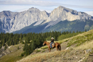Canada Ouest Autotour Alberta Colombie Britannique Ranch Cheval Montagnes Western Paysage Nature Voyage O-Nord