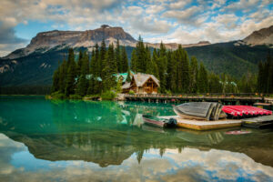 Canada Ouest Autotour Alberta Colombie Britannique Lac Emerald Rafting Montagnes Foret Paysage Nature Voyage O-Nord