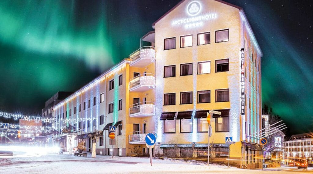 Finlande Laponie Rovaniemi Hotel Séjour Hiver Arctic Light Aurores Boréales Voyage O-Nord