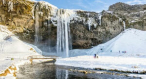 Islande Autotour Hiver Nature aventure Paysage Seljalandsfoss cascade Voyage O-Nord