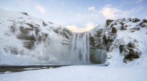Islande Autotour Hiver Nature aventure Paysage Skógafoss Cascade Voyage O-Nord