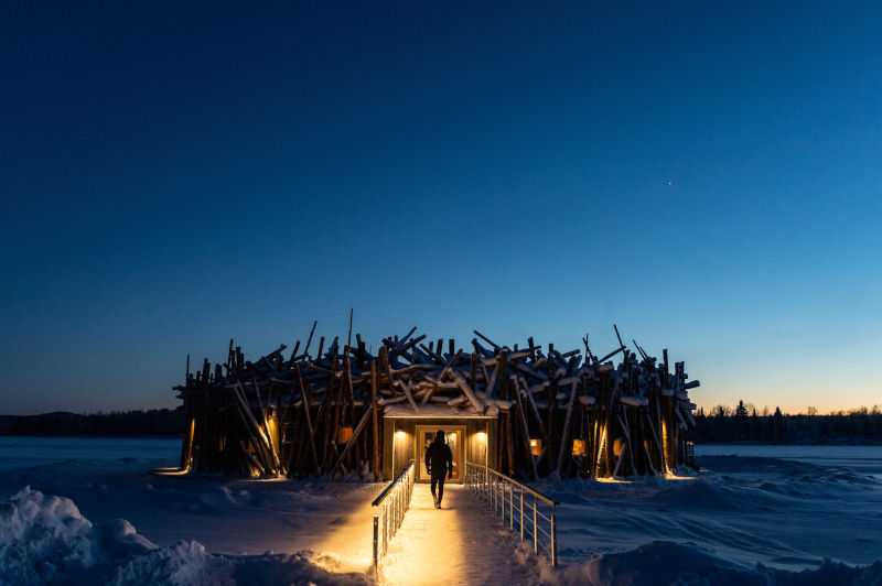 Suède Laponie Harads Arctic Bath Nuit Polaire Bain Lac Gelé Hiver Neige Voyages O-Nord
